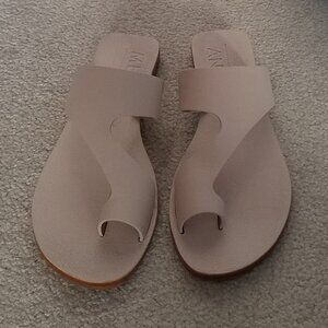 Antonio Melani Lorainey Beige Leather Toe Thong Flat Sandals
